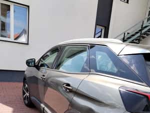 Peugeot 3008 SUV second-hand de vânzare — miniatura 4