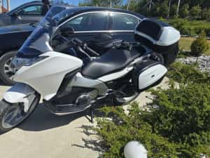 Maxiscooter/ motor Honda Integra NC 700 D — miniatura 1