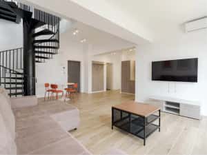 Penthouse terasa jacuzzi privat ps5 tineretului unirii — miniatura 4