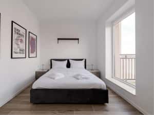 Penthouse terasa jacuzzi privat ps5 tineretului unirii — miniatura 6