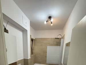 Proprietar,inchiriez apartament strada Venetia — miniatura 4
