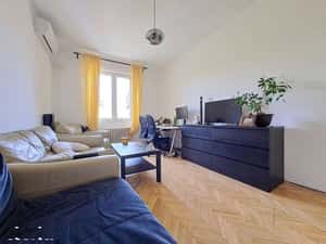 Inchiriez apartament 2 camere Floreasca nemobilat — miniatura 3
