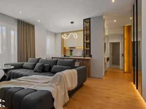 Bloc finalizat, 3 camere lux, 2 bai, laundry room + terasa 56 mp!