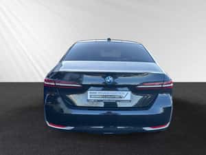 BMW 550 plug-in hybrid, 68.192 EUR, București — miniatura 6