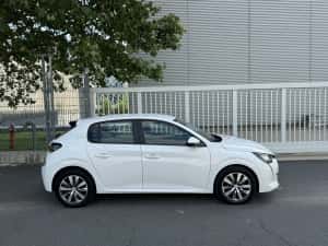 Peugeot 208 1300 km 2021 masina noua. — miniatura 2