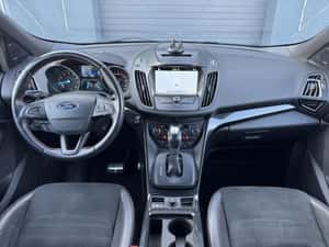 Vând Ford Kuga 1.5 EcoBoost 173 CP 4x4 ST-Line — miniatura 7