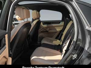Porsche Cayenne Hibrid 519 cp 2024 — miniatura 7