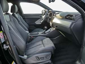 Audi Q3 2.0 TDI 150 CP SUV 21.857 km Negru — miniatura 7