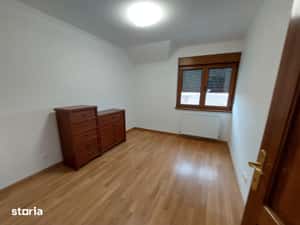 Vând ap.  3 camere, zonă foarte bună,    Micălaca , parcare în curte — miniatura 5