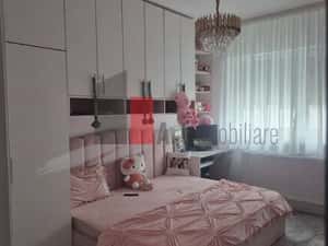 Vanzare apartament 3 camere 70 mp-Weiner Palada+loc de parcare — miniatura 4