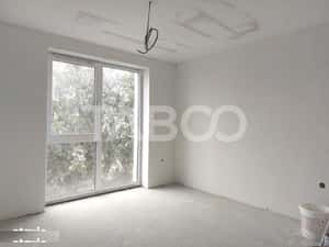 Apartament 91 mp 3 dormitoare 2 bai terasa loc parcare etaj 2 Cisnadie — miniatura 1