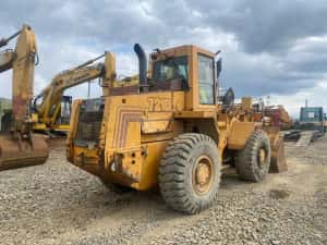 Distribuitor hidraulic incarcator frontal vola Case 721B piese — miniatura 4