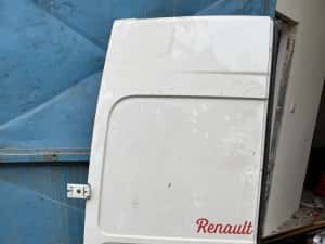 Ușă dreapta și stanga spate RENAULT MASTER 2017 /!Opel Movano — miniatura 2