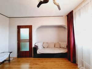 Apartament 2 camere decomandate Micro 14 mobilat centrala AC — miniatura 3