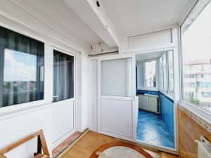 Apartament 2 camere decomandate Micro 14 mobilat centrala AC — miniatura 9