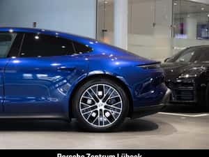 Porsche Taycan - 116.398 EUR — miniatura 6