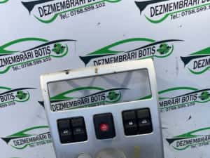 CONSOLA CENTRA COMPLETA Dacia Logan prima generatie