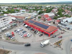 Cladire comerciala de vanzare in Adjud — miniatura 2