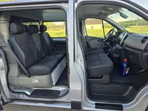 Renault trafic/ Opel Vivaro  dublu-cabina    Extralung — miniatura 3