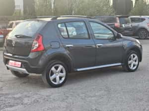 Dacia Sandero Stepway An 2012 -12 Motor 1.6 Benzină Si Gpl  Din Fabrica Euro 5 — miniatura 4