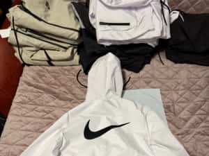 Jacheta Nike dri-fit windbreaker(fâș)model 2026 L  XL ȘI  livrare — miniatura 5