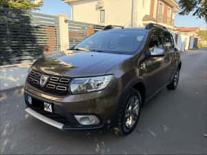 Dacia sandero stepway  an 2019 benzina 09 cutie automata