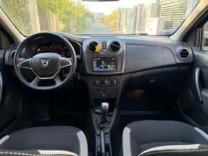 Dacia sandero stepway  an 2019 benzina 09 cutie automata — miniatura 7