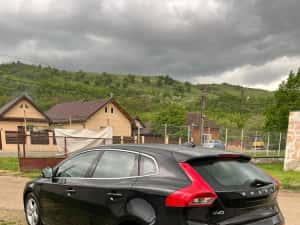 Vand volvo v40 2013 — miniatura 4