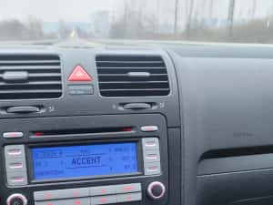 Vând VW golf v 1.4 — miniatura 2