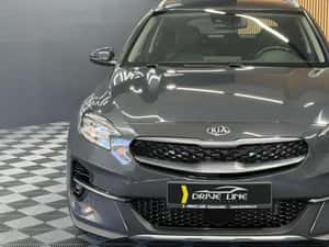 Kia XCeed PHEV Vision - 17.500 EUR — miniatura 2