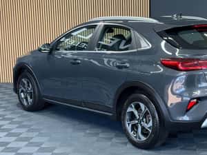 Kia XCeed PHEV Vision - 17.500 EUR — miniatura 6