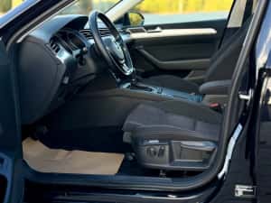 VW PASSAT  2015/2.0 TDI /Matrix/ Distronic / line-asist /Panoramic / Euro 6/fara Ad-Blue /Deosebit!! — miniatura 5