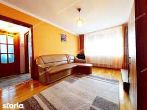 Apartament cu 2 camere, Centru, parter, la cheie! — miniatura 4