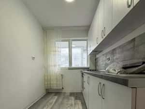 3 camere renovat Arena Nationala /prima inchiriere — miniatura 6