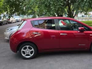 #10Ron/100km Nissan Leaf 30Kw 2017/SCHIMB cu electrică după 2020 — miniatura 5