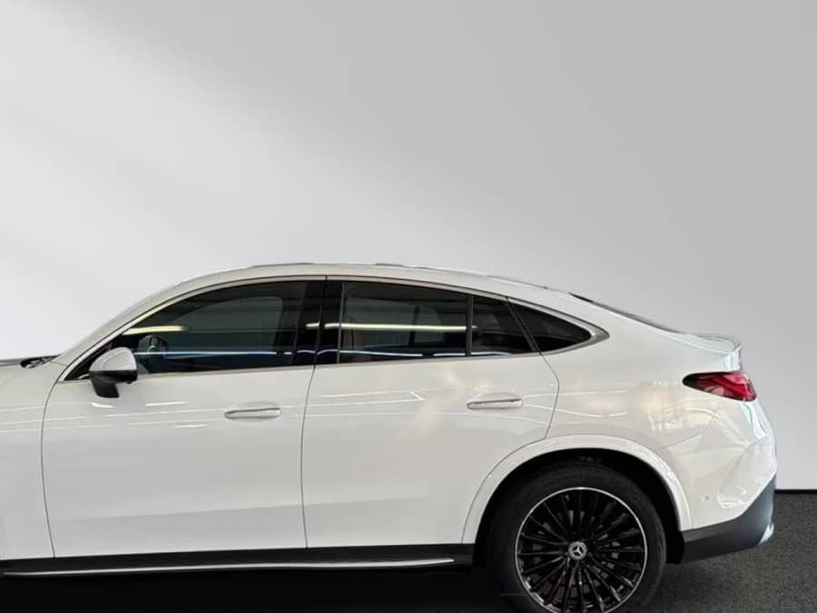 Mercedes-Benz GLC 300 4M Coupé AMG 258 CP Benzină — fotografie 1 din 7