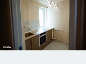 Apartament decomandat  Gara,9/10 cu lift,mobilat,centrala proprie — miniatura 6