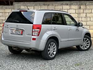 Suzuki Grand Vitara 4x4  FULL 2013 Euro5  Xenon  Navigatie  Trapa  Piele  Keyless — miniatura 3