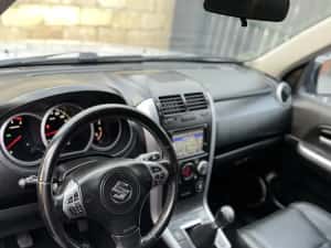 Suzuki Grand Vitara 4x4  FULL 2013 Euro5  Xenon  Navigatie  Trapa  Piele  Keyless — miniatura 5