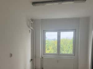 Apartament 3 camere cu centrala proprie, Colentina — miniatura 5
