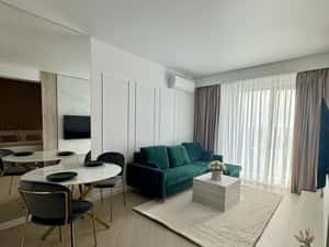 Proprietar - Studio Dublu Cortina North - designer