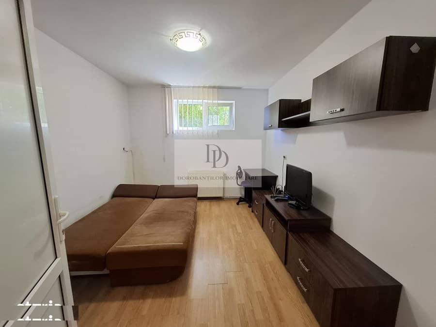 Apartament cu Potențial Investițional + Boxǎ | Zona Andrei Mureșanu — fotografie 1 din 6