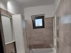 Inchiriez apartament 2 camere pe termen foarte lung — miniatura 5