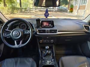 Mazda 3 fastback 2018, manuală, 2.0 benzină — miniatura 3