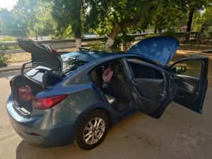 Mazda 3 fastback 2018, manuală, 2.0 benzină — miniatura 10