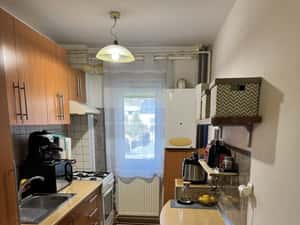 PERSOANA FIZICA vând apartament 2 camere semidecomandat în Grigorescu — miniatura 5