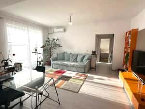 Ofer spre închiriere apartament cu 2 camere, bloc nou, Giroc sat — miniatura 2
