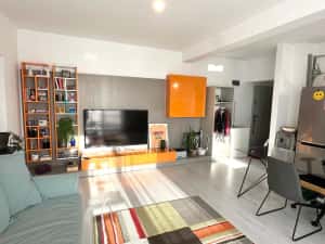Ofer spre închiriere apartament cu 2 camere, bloc nou, Giroc sat — miniatura 4