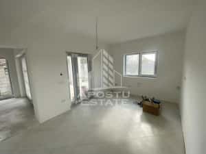Duplex modern in Dumbravita cinci camere — miniatura 8