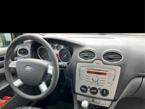 Ford focus 2.0 tdci clima 136 cai — miniatura 9